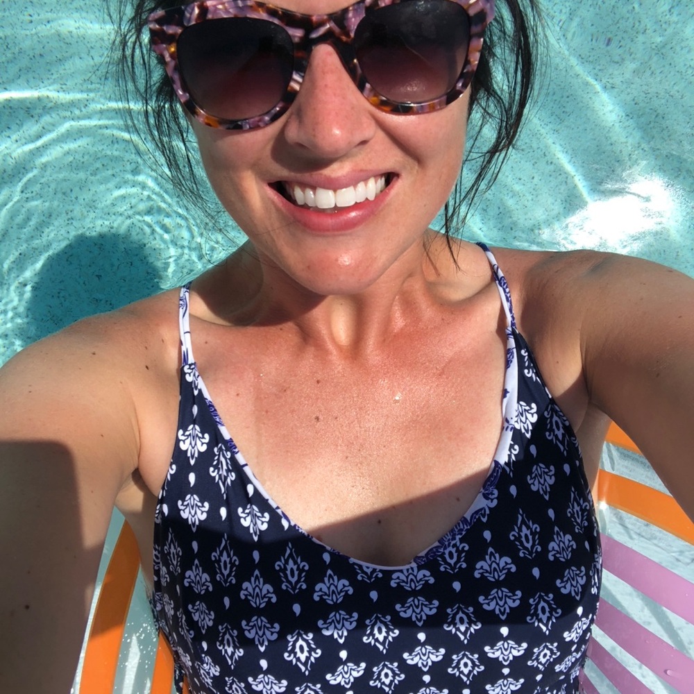 Meet your Posher, Brooke